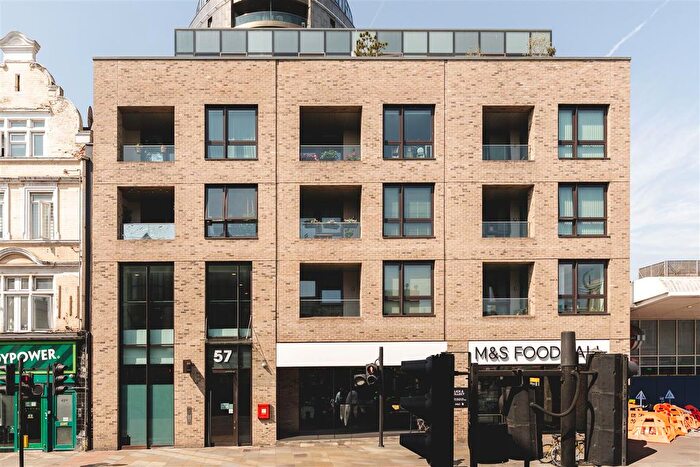 1 Bedroom Flat For Sale In Kingsland High Street, London, E8