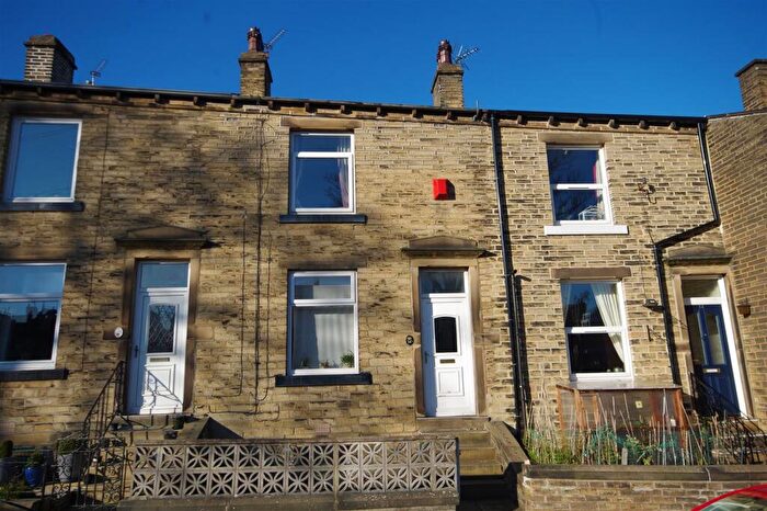 2 Bedroom Terraced House To Rent In Emscote Street South, Halifax, HX1
