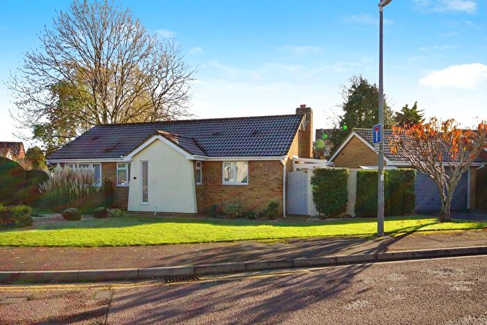 3 Bedroom Bungalow For Sale In Aintree Drive, Downend, Bristol, BS16