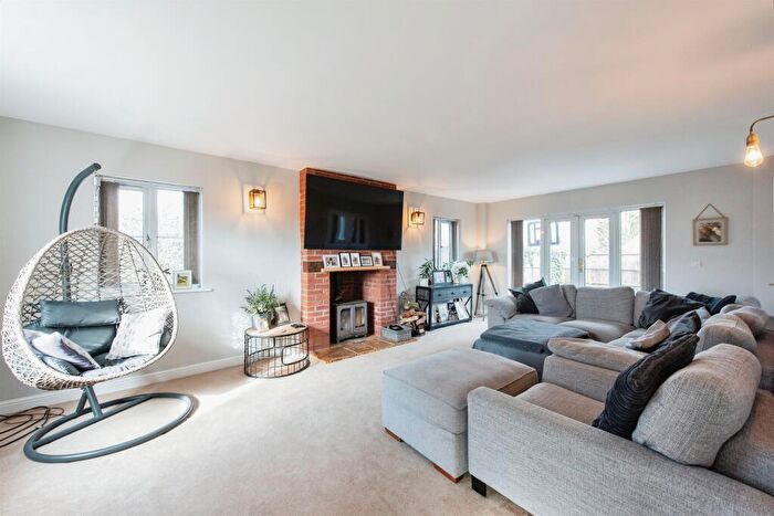 4 Bedroom Detached House For Sale In Ivy Gardens, Finningham, Stowmarket, IP14
