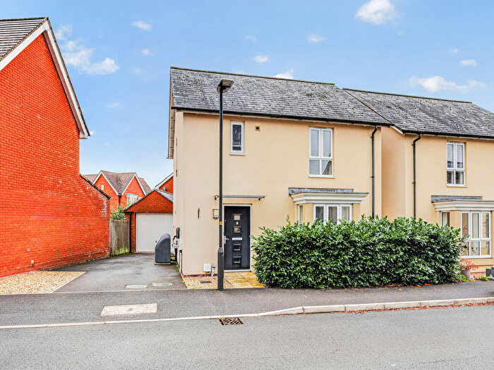 3 Bedroom Detached House For Sale In Armstrong Road, Stoke Orchard, Cheltenham, GL52