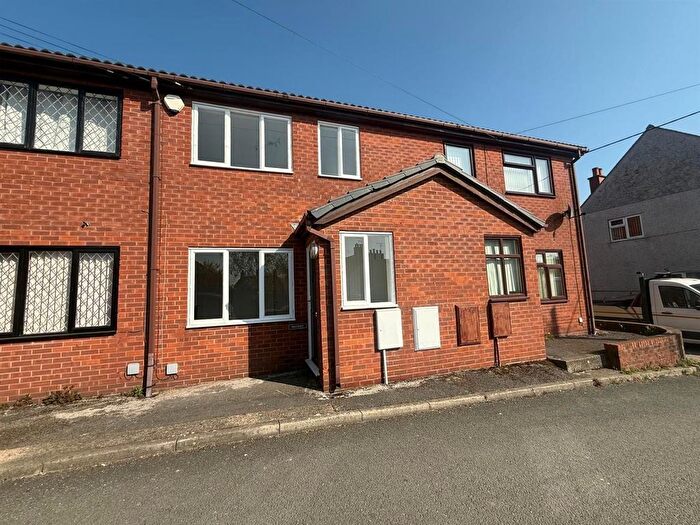 2 Bedroom Mews To Rent In Jones Street, Rhosllanerchrugog, Wrexham, LL14