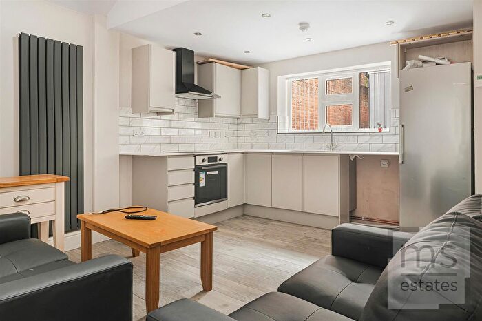 1 Bedroom Detached House To Rent In Portland Street, Arboretum, Nottingham, NG7