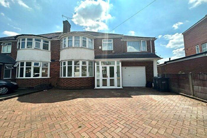 4 Bedroom Property To Rent In Stonor Road, Birmingham, B28