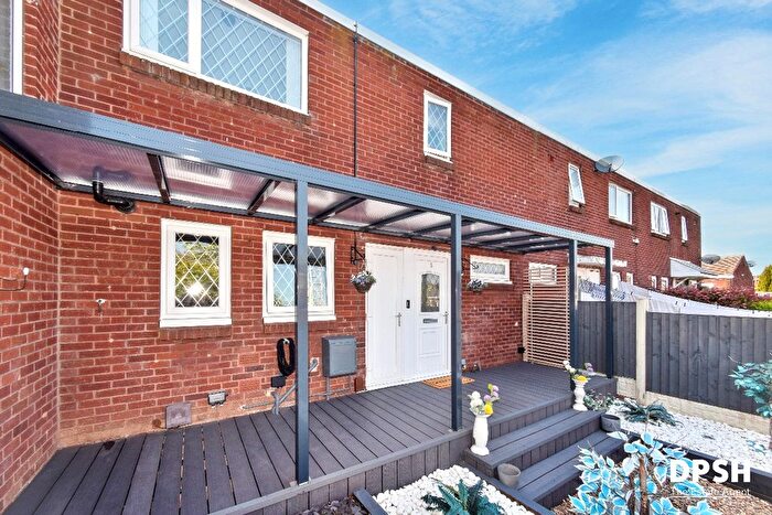 3 Bedroom Terraced House For Sale In Fisher Grove, Ossett, WF5