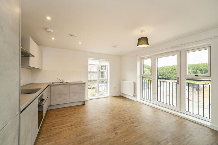 1 Bedroom Apartment To Rent In Wheldon Lane, Crowthorne, RG45