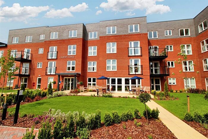 2 Bedroom Flat For Sale In Gilbert Lodge, Wilmot Lane, Beeston, NG9