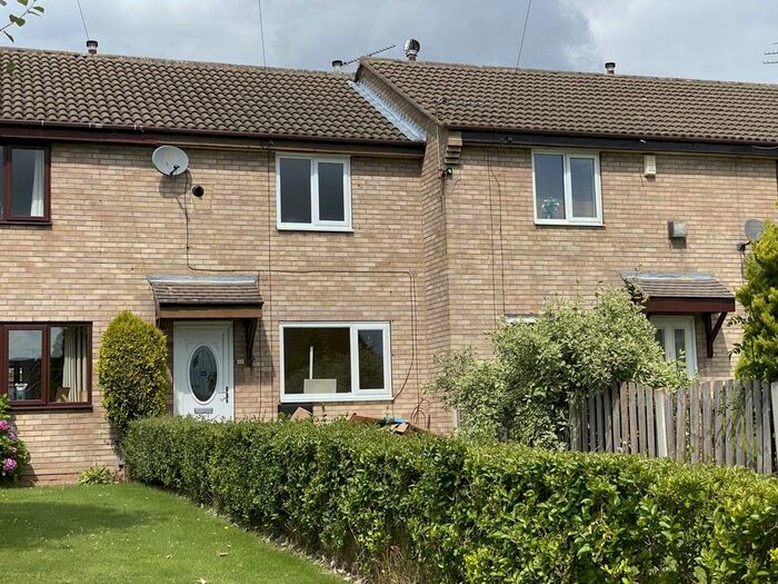 2 Bedroom Town House To Rent In Pine Hall Drive, Monk Bretton, Barnsley, S71