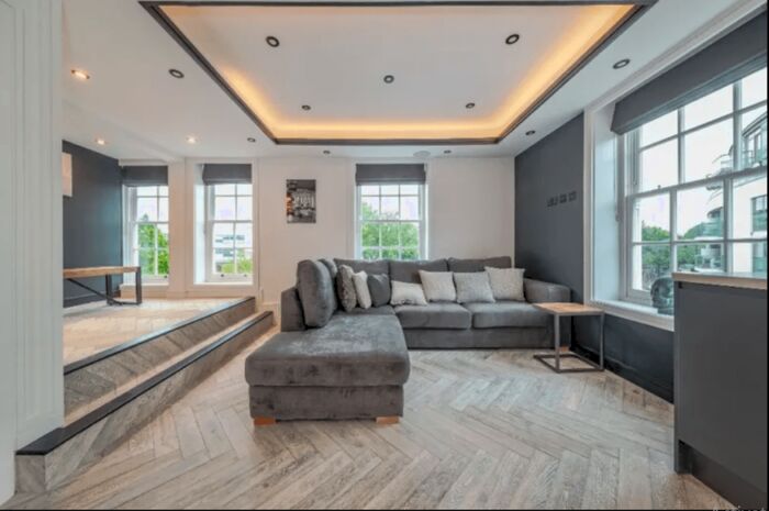 1 Bedroom Flat To Rent In Packington Street, Islington, London, N1