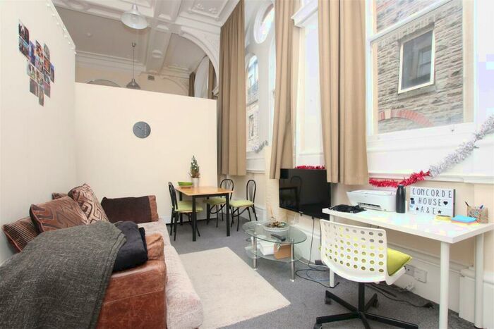 2 Bedroom Flat To Rent In St. Stephens Street, Bristol, BS1
