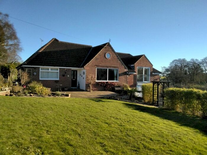 4 Bedroom Detached House For Sale In Quarry Road, Burniston, Scarborough, YO13