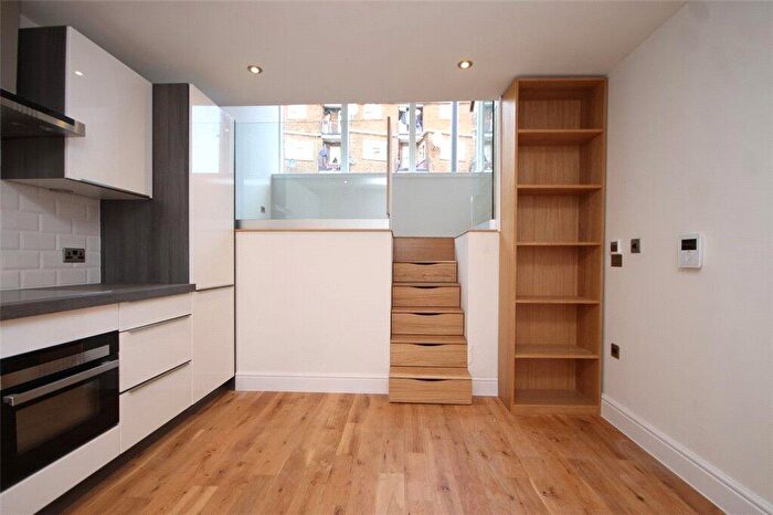 Studio To Rent In - Church Hill, London, E17