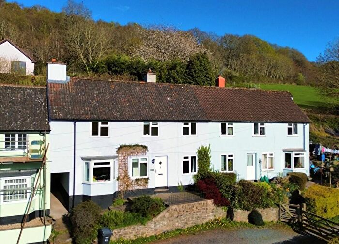 3 Bedroom Terraced House To Rent In Willowbank, Minehead, TA24