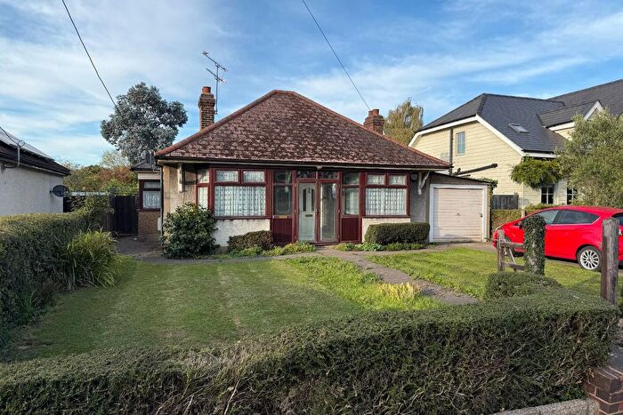 2 Bedroom Detached Bungalow For Sale In Coxtie Green Road, Pilgrims Hatch, CM14