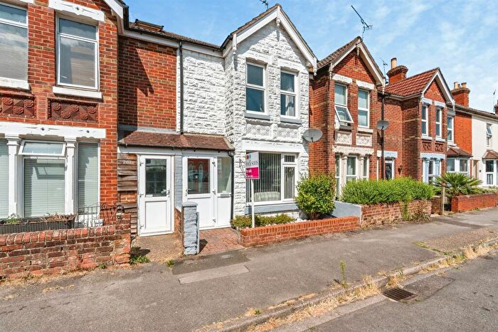 2 Bedroom Terraced House For Sale In Market Street, Eastleigh, SO50