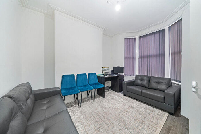 4 Bedroom Terraced House For Sale In Aspen Grove, Liverpool, United Kingdom, L8