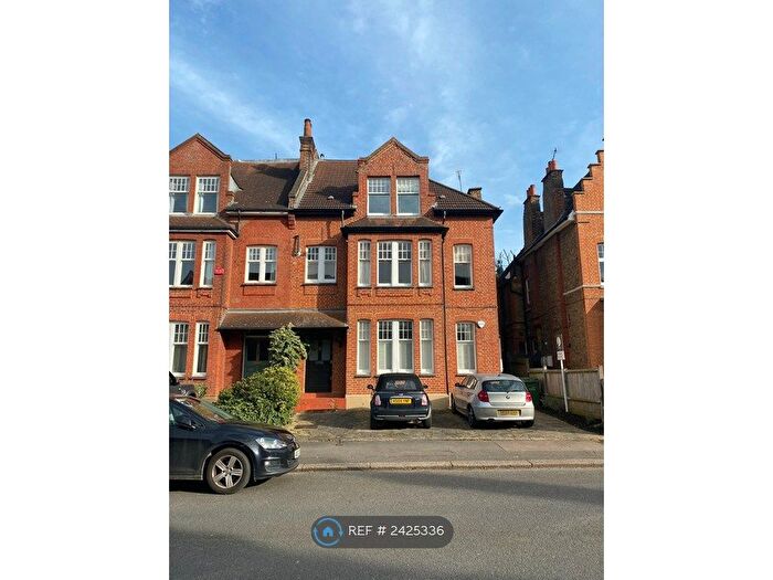1 Bedroom Flat To Rent In Thirlmere Road, London, SW16