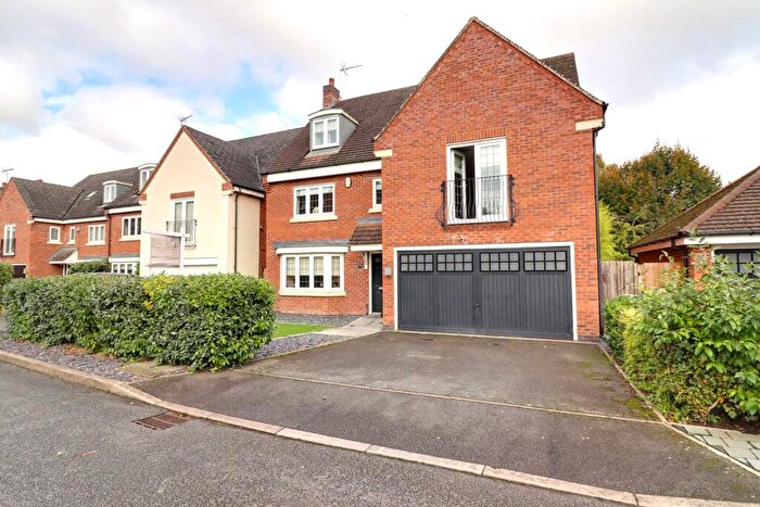 6 Bedroom Detached House For Sale In Oakbrook Close, Stafford, ST16