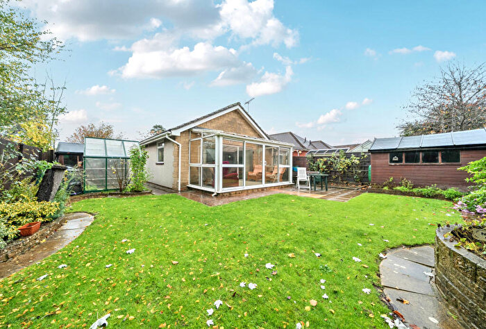 3 Bedroom Bungalow For Sale In Church Road, Frampton Cotterell, Bristol, Gloucestershire, BS36