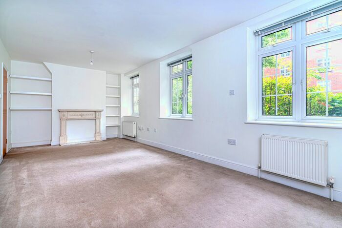 2 Bedroom Flat To Rent In Sable Street, London, N1