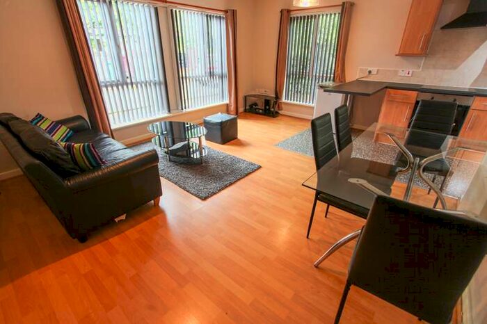 2 Bedroom Flat To Rent In Gilmartin Grove, , , L6