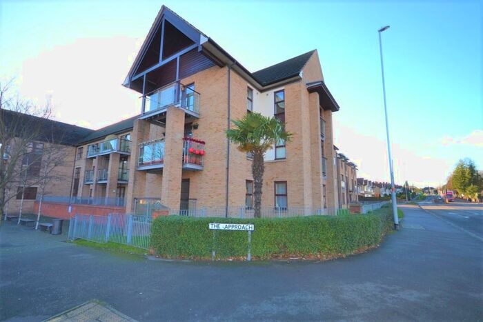 2 Bedroom Flat To Rent In Weedon Road, Northampton, NN5