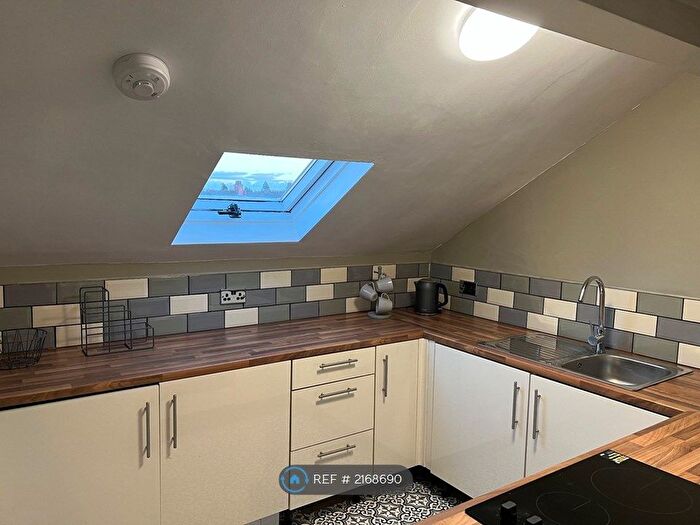 1 Bedroom Flat To Rent In Bath Street, Rugby, CV21