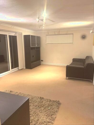 2 Bedroom Flat To Rent In Manor Road, Harrow-On-The-Hill, Harrow HA1