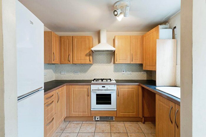 2 Bedroom Semi-Detached House For Sale In Ferndale Close, Gloucester, GL2