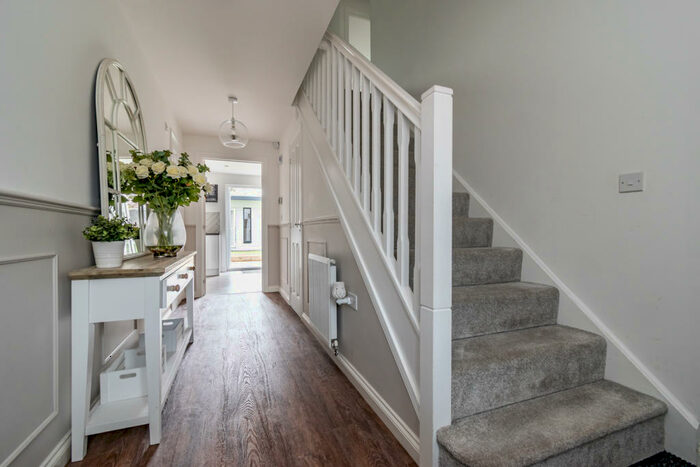 4 Bedroom Detached House For Sale In Cadwell Crescent, Gorebridge, EH23