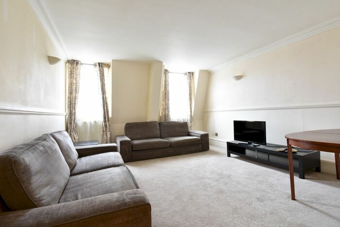 2 Bedroom Flat To Rent In Baker Street, London, W1U