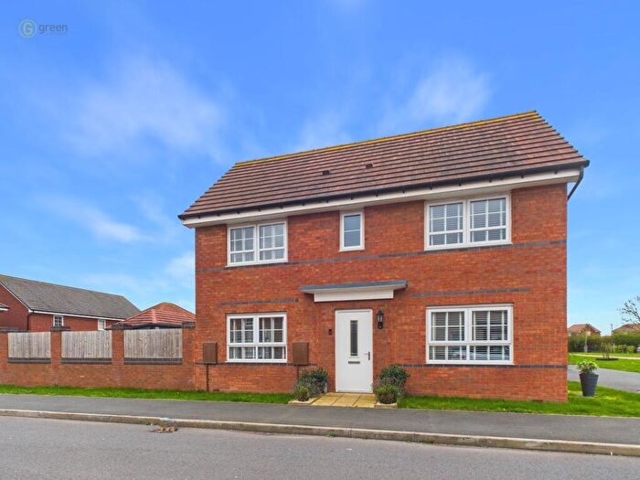 3 Bedroom Detached House For Sale In Rosings Drive, Tamworth, B78