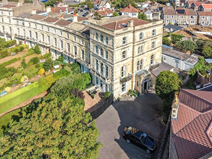 2 Bedroom Flat For Sale In Ellenborough Gardens, Whitecross Road, Weston-Super-Mare, BS23