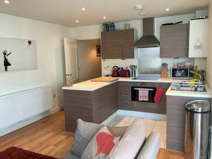 1 Bedroom Flat To Rent In Merlin Heights, Waterside Way, London, N17