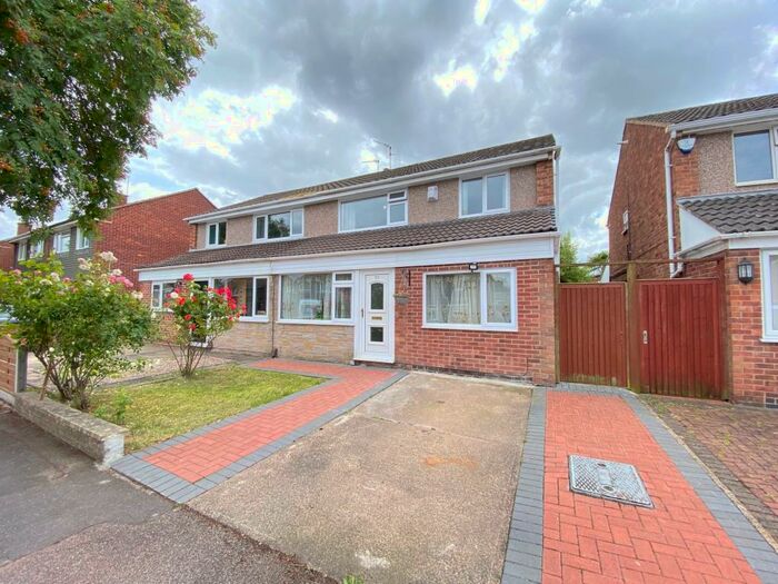 4 Bedroom House To Rent In Kenilworth Avenue, Loughborough, Leics, LE11