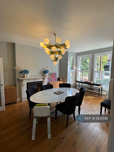 4 Bedroom Terraced House To Rent In Red Post Hill, London, SE24