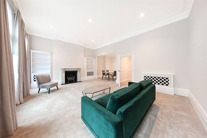 1 Bedroom Flat To Rent In Brompton Road, Knightsbridge, London, Uk, SW3