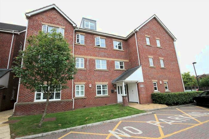 2 Bedroom Apartment To Rent In Ellesmere Green, Monton, Manchester, M30