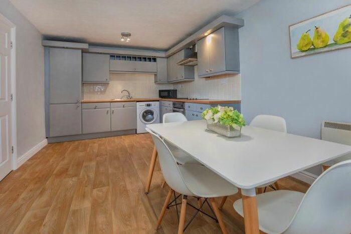 2 Bedroom Flat To Rent In Whitecross Gardens, York, YO31