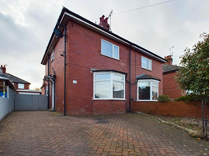 3 Bedroom Semi-Detached House To Rent In St Johns Road, Harrogate, HG1