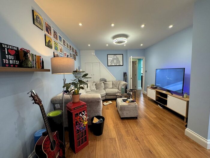 4 Bedroom Semi-Detached House To Rent In Roxborough Road, Harrow-On-The-Hill, Harrow, HA1