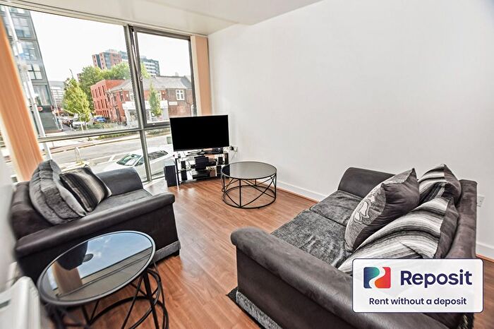 2 Bedroom Flat To Rent In Transport House, Crescent, City Centre, Salford, M5