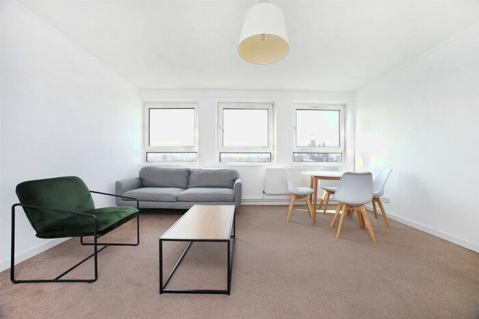 2 Bedroom Flat To Rent In Stangate House, Royal Street, London, SE1