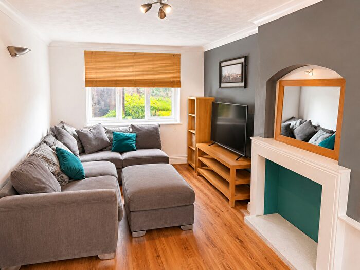 3 Bedroom House To Rent In Hillary Road, Hemel Hempstead, HP2