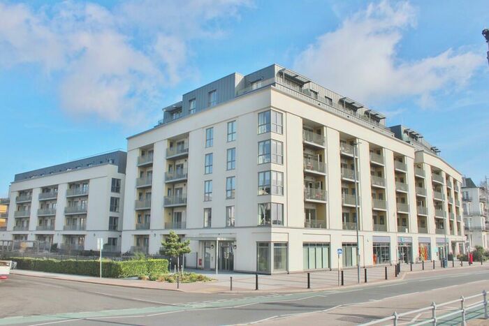 1 Bedroom Retirement Property For Sale In South Parade, Southsea, PO4