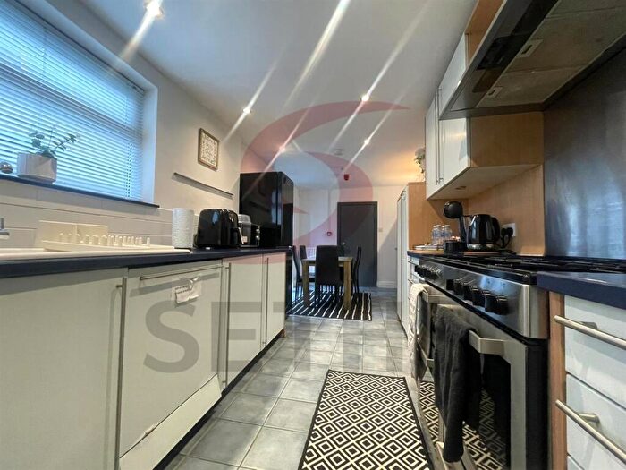 4 Bedroom Terraced House To Rent In West Street, Leicester, LE1