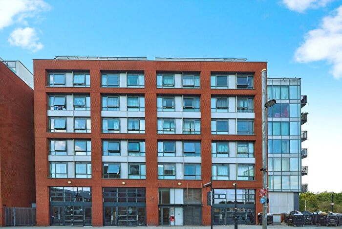 2 Bedroom Flat For Sale In High Street, London, London, E15