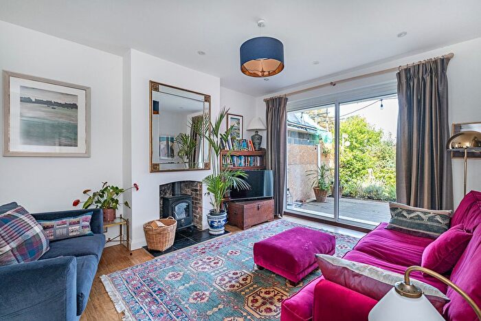 4 Bedroom Detached House For Sale In Park House Gardens, Twickenham, TW1