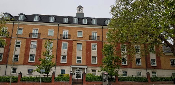 2 Bedroom Flat To Rent In Solomons Court High Road, North Finchley, N12