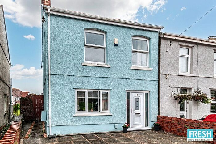 4 Bedroom Detached House For Sale In Culfor Road, Loughor, Swansea, SA4